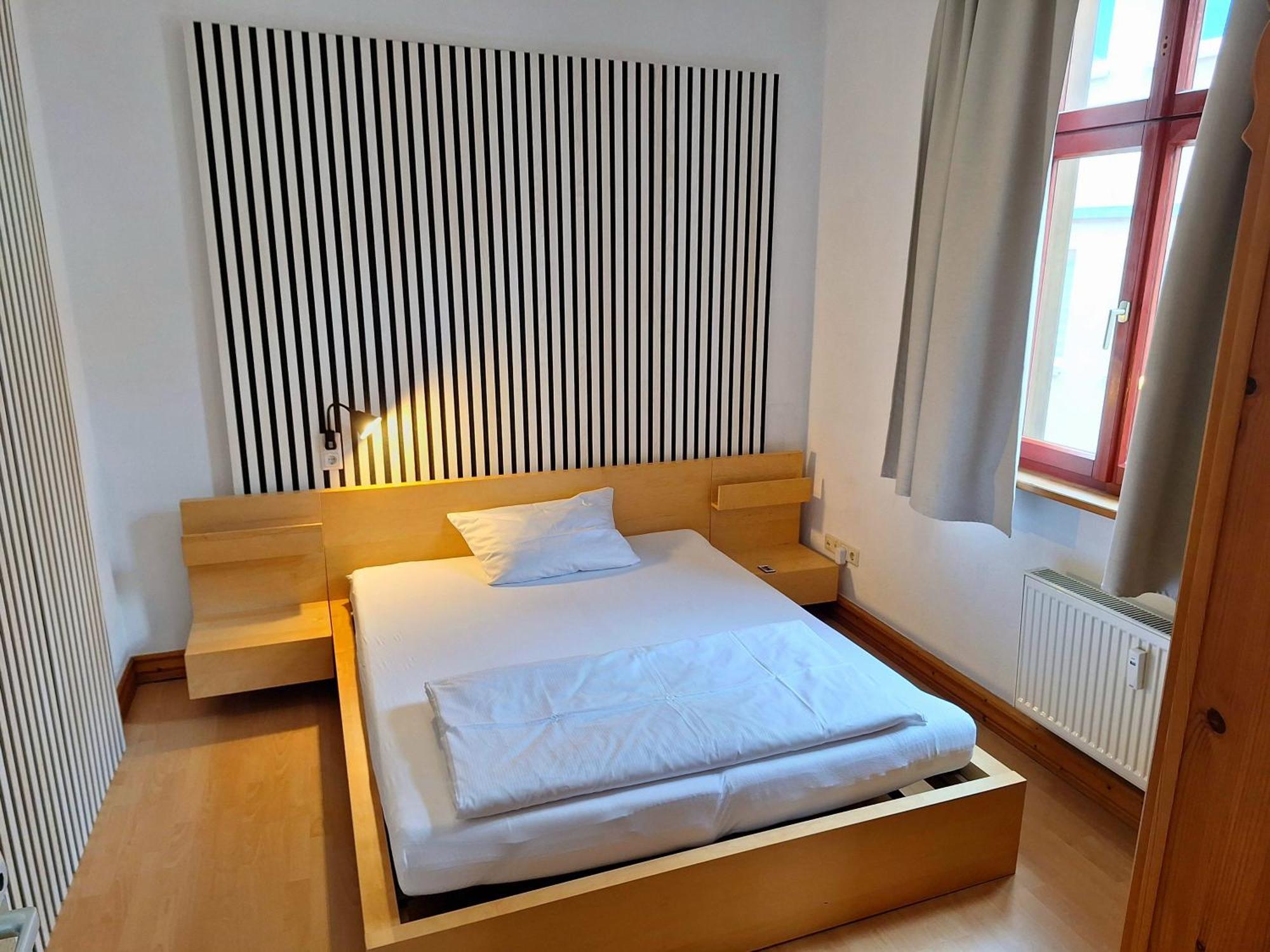 Beliebtes City-Apartment Ройтлинген Экстерьер фото